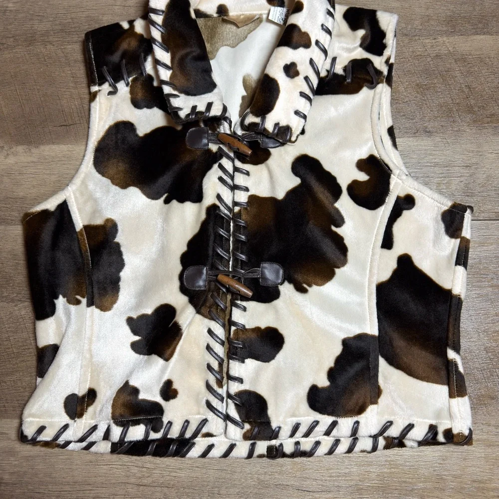 Wrangler Cow Print Faux Fur Vest M Western Y2K Cowgirl Rodeo